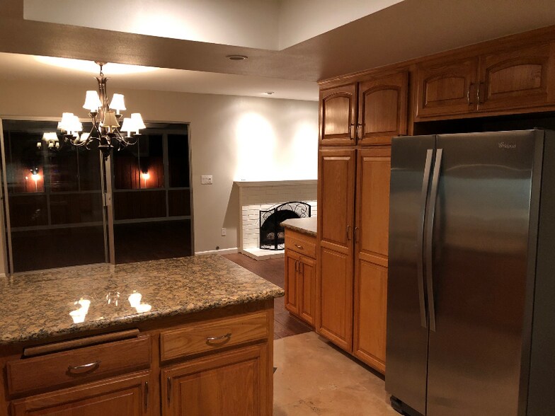 Building Photo - 3962 Mt Albertine Way