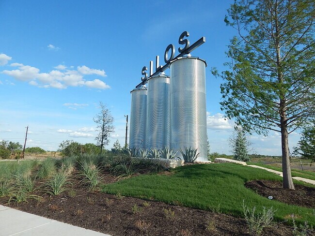 Building Photo - 13822 Buffalo Valley