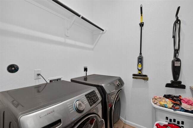 Building Photo - 16207 Northern Cardinal Ln