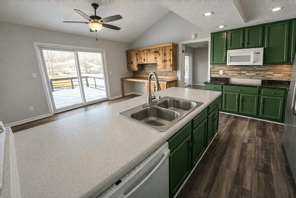 Building Photo - 38 Amber View Ct