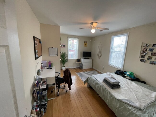 Building Photo - 1849 Willington St