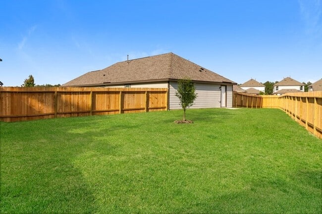 Building Photo - 3800 Avalon Ln