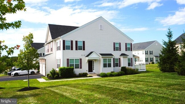Building Photo - 277 Hillstone Cir