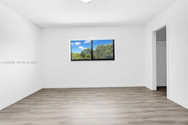 Building Photo - 13210 Memorial Hwy