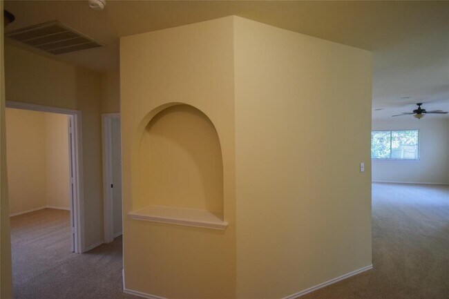 Building Photo - 3575 Rock Shelf Ln