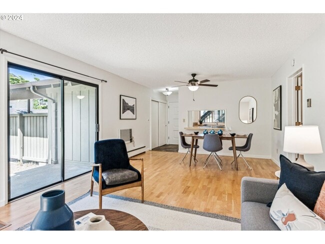 Building Photo - oat8680