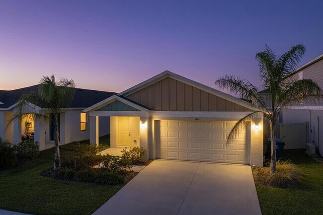 Building Photo - 1345 Derry Ave