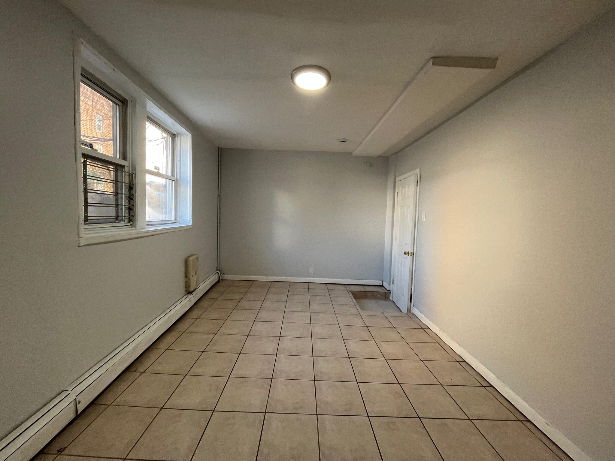 Building Photo - 8 Rutgers Ave