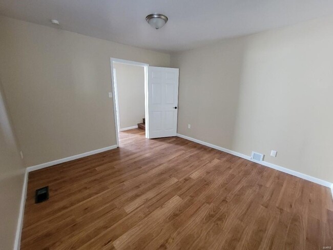 Building Photo - 10640 St Stephen Ln