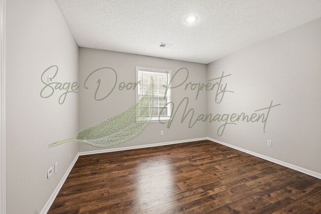 Building Photo - BEAUTIFUL HOME AVAILABLE NOW!!