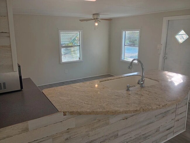 Building Photo - 6519 Sandra Dr