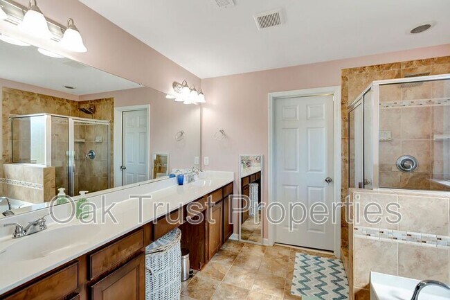 Building Photo - 113 Swiftwater Way