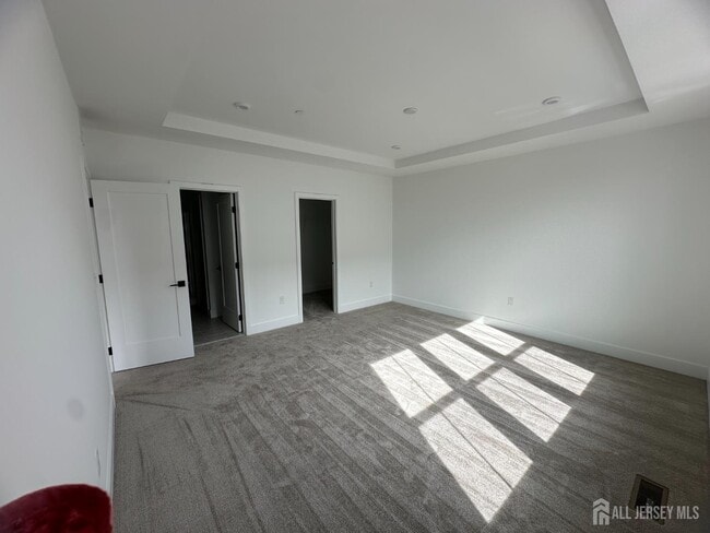 Building Photo - 10102 Donatello Dr