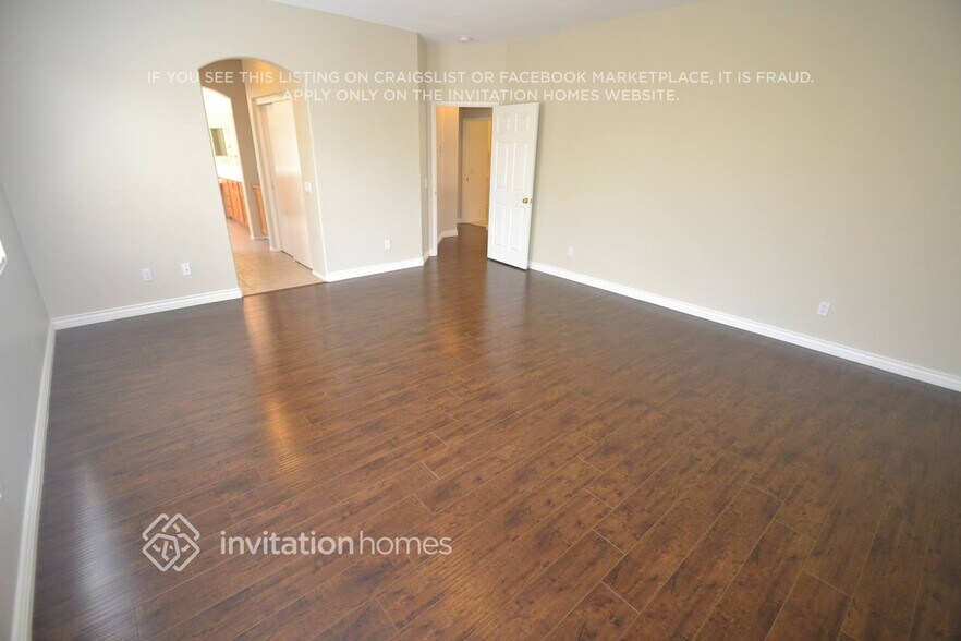 Building Photo - 22830 Oak Knoll Dr