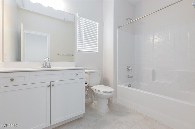 Building Photo - 819 Cottonwood Hl Pl