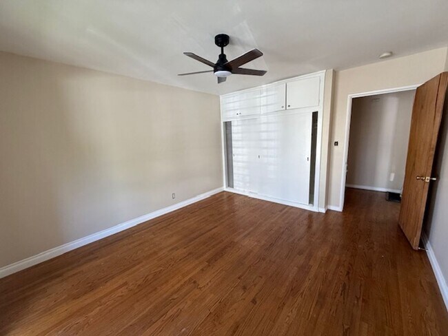 Building Photo - SECLUDED CONDO IN BELMONT HEIGHTS--CARROLL...