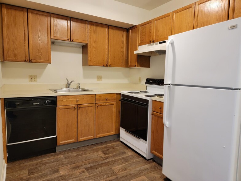 Building Photo - 94 Westpointe Ln