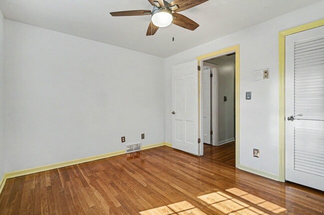 Building Photo - 6951 Copperglow Ct