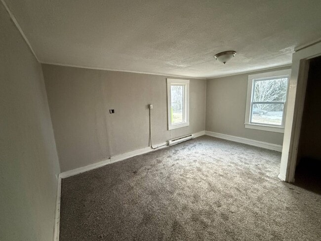 Building Photo - 2072 Salisbury Hwy