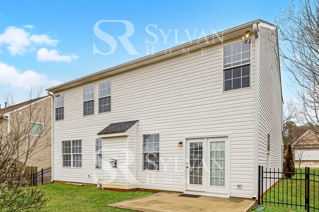 Building Photo - Coming HOME never felt so good!