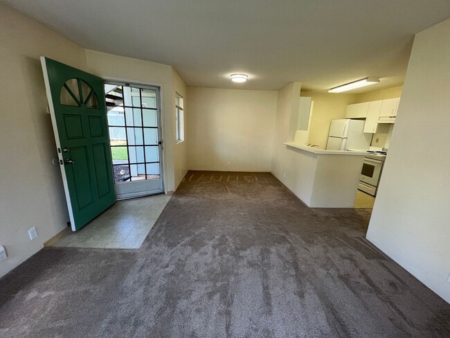 Building Photo - Gardens at Launani (Mililani Tech Park) - A/C, ground floor, 2 bed, 2 bath, 2 parking