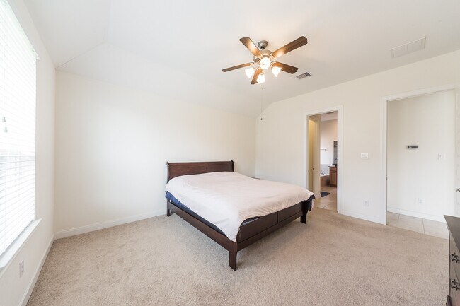 Building Photo - 27026 Soapstone Terrace Ln