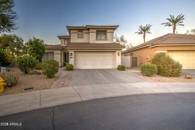 Primary Photo - 218 E Sunburst Ln