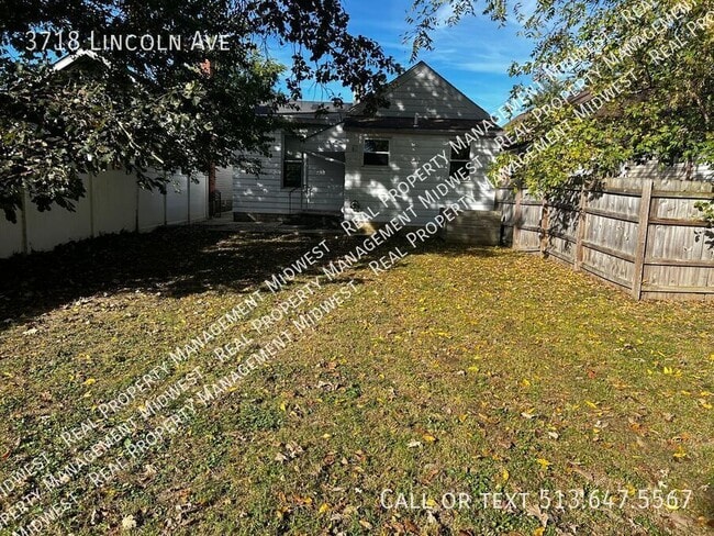 Building Photo - 3718 Lincoln Ave