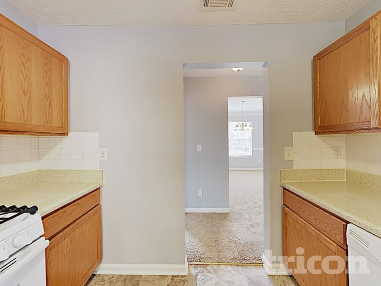 Building Photo - 4190 Crestside Ridge SW