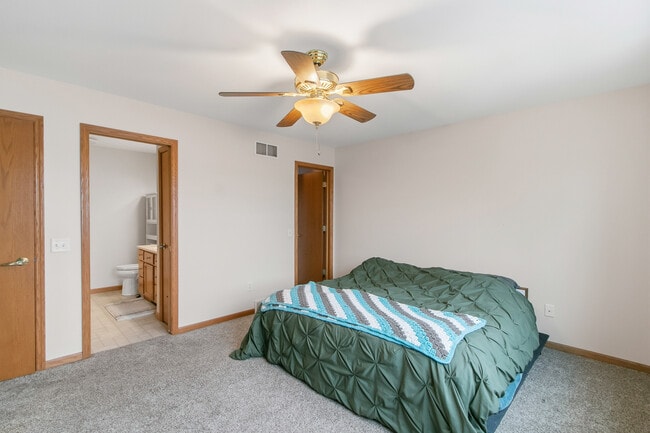 Building Photo - 1179 St Albert the Great Ct