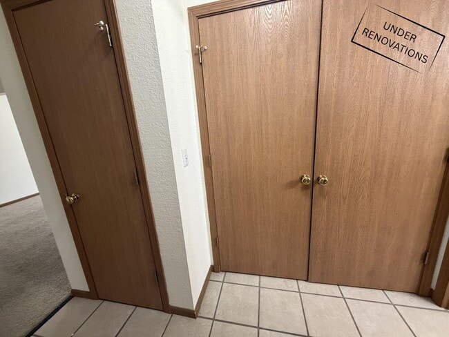 Building Photo - 1604 Citadel Dr