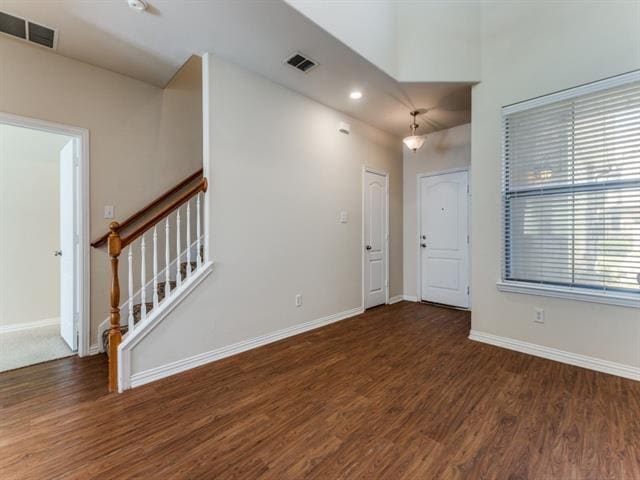 Building Photo - 636 Gray Stone Ln