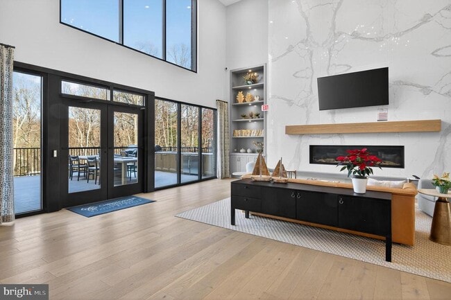 Building Photo - 76 Old Mill Bottom Rd N