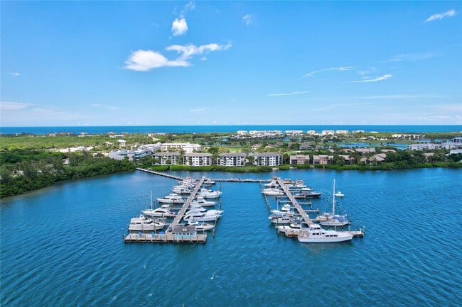 Building Photo - 40 NE Plantation Rd