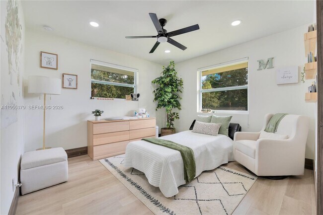 Building Photo - 4893 S Kay St