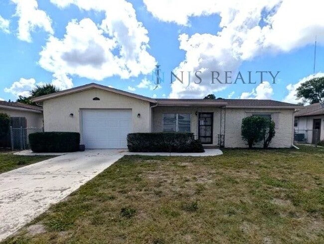Building Photo - 1209 Maybury Dr