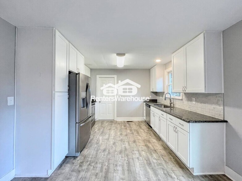 Building Photo - 3560 Norland Ct