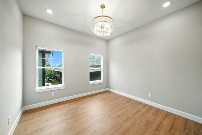 Building Photo - 8307 Double