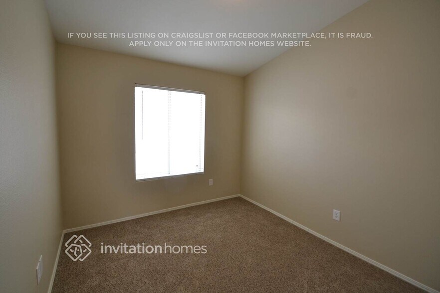 Building Photo - 1718 Watercreek Dr