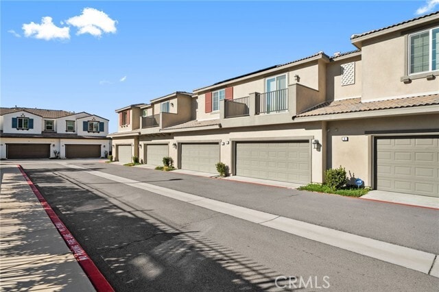 Building Photo - 15928 Lasselle St