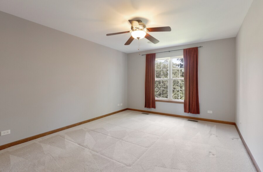 Building Photo - 9861 Thornton Way