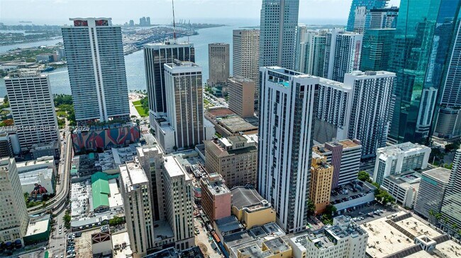 Building Photo - 151 SE 1st St