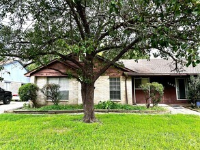 Building Photo - 2351 Spring Dusk Dr