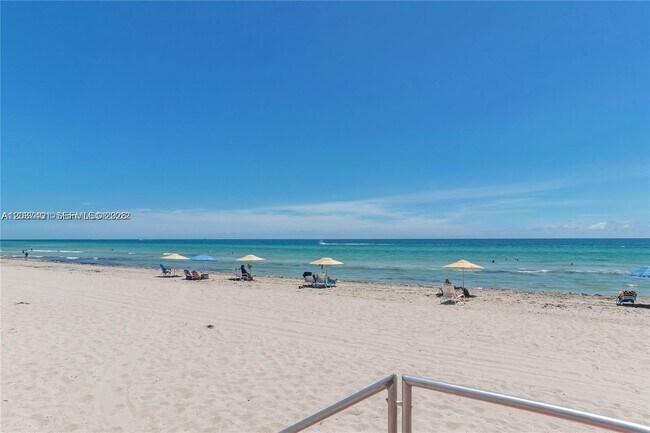 Building Photo - 3505 S Ocean Dr