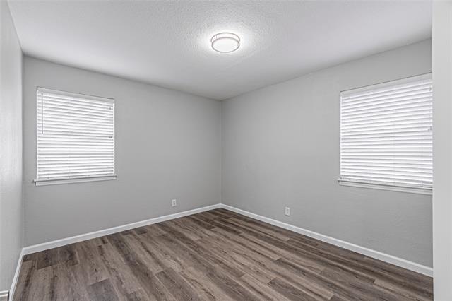 Building Photo - 1205 Navaho St