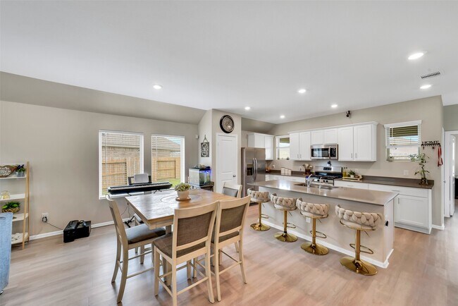 Building Photo - 21306 Blue Tuna Dr