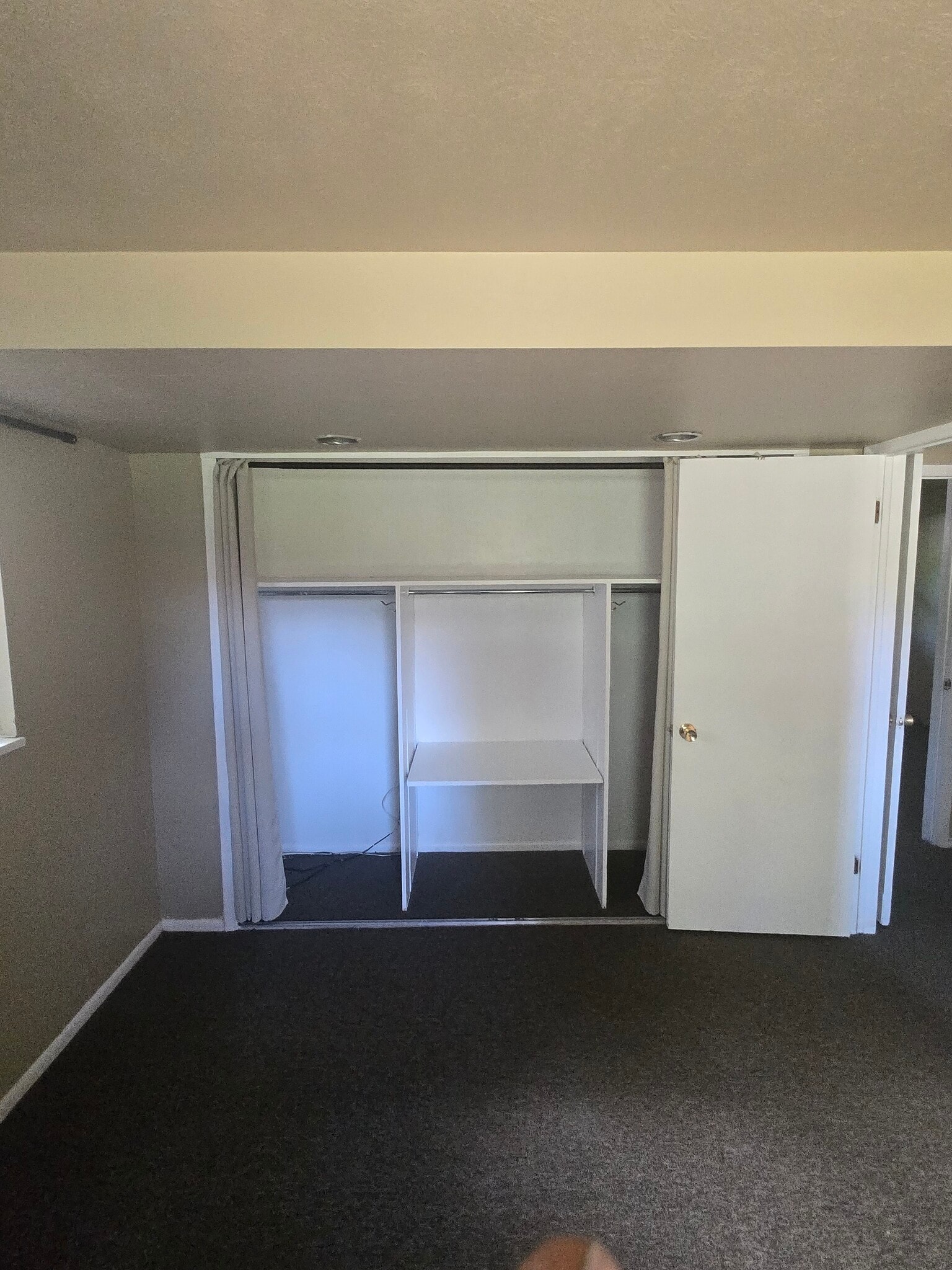 Building Photo - 6482 E Dickenson Pl