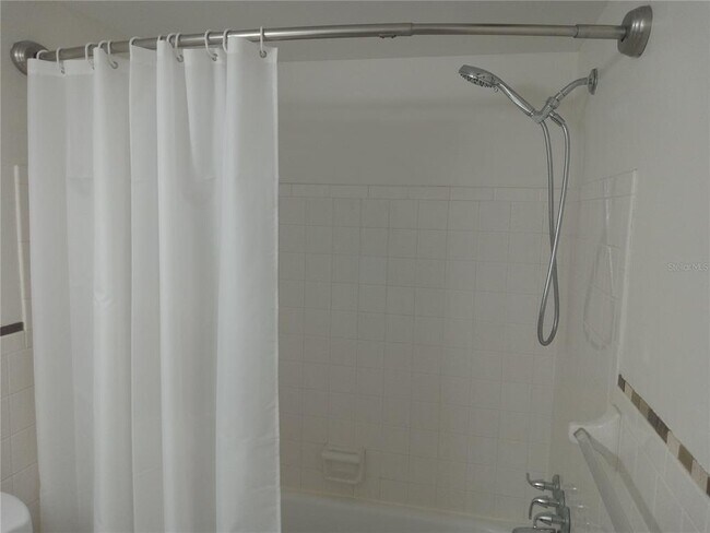 Building Photo - 2331 Finlandia Ln