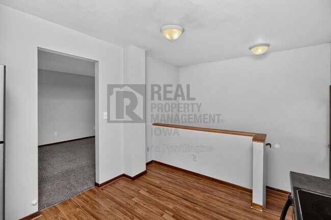 Building Photo - 1022 Williams St