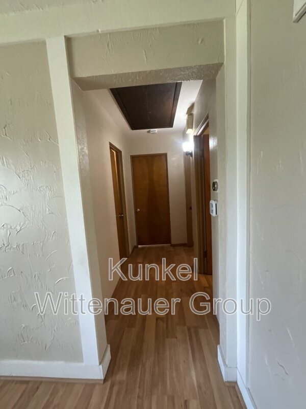 Building Photo - 111 Kassing Ave